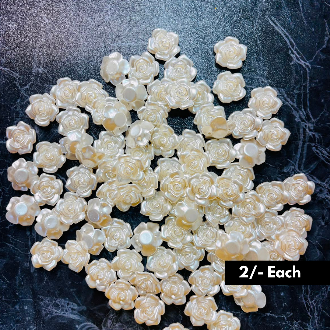 White Plastic Flower For Resin Decor