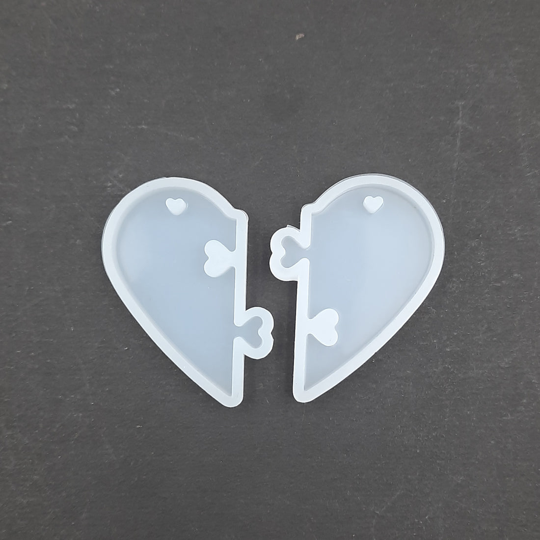2 Pcs Heart Keychain Pendent Mould