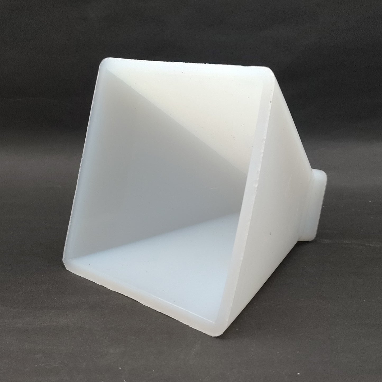 5 Inch Pyramid Silicone Mould
